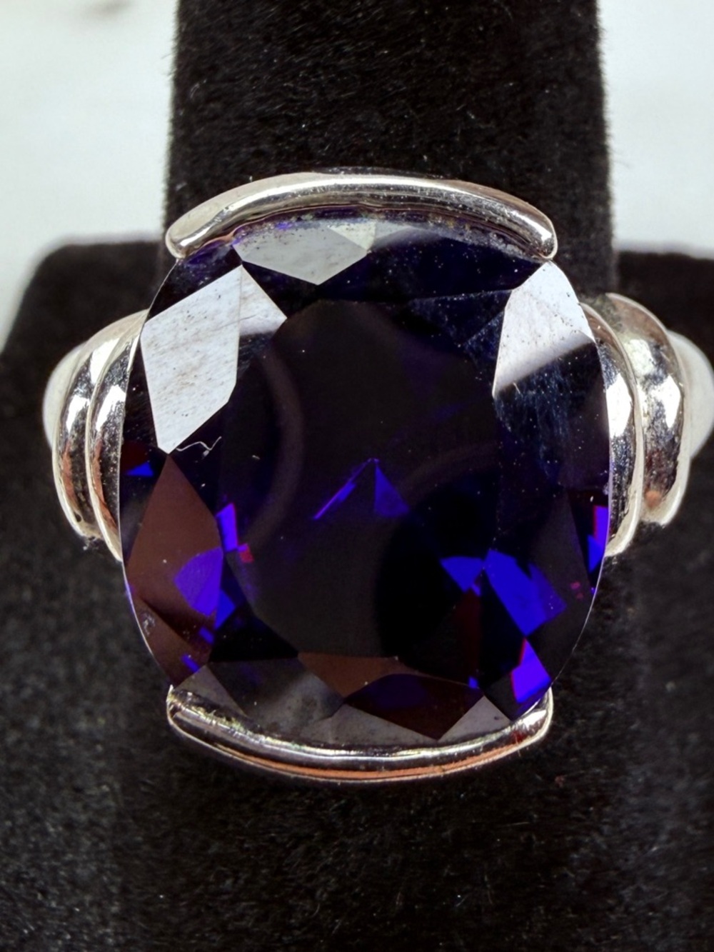 Beautiful silvertone, purple bling size 7 1/4 ring